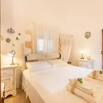 Trulli Delle Grotte 别墅 *