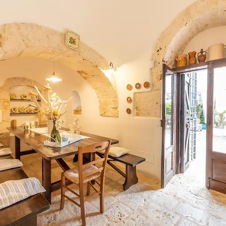 别墅 Trulli Delle Grotte *