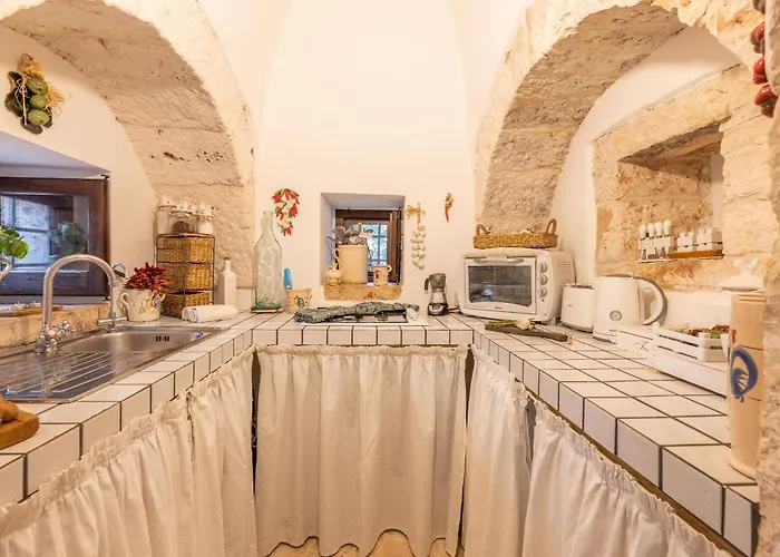 Trulli Delle Grotte *