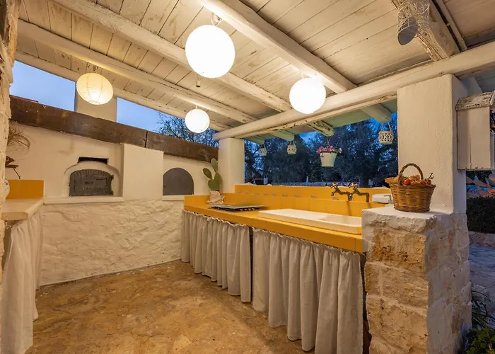 Trulli Delle Grotte *